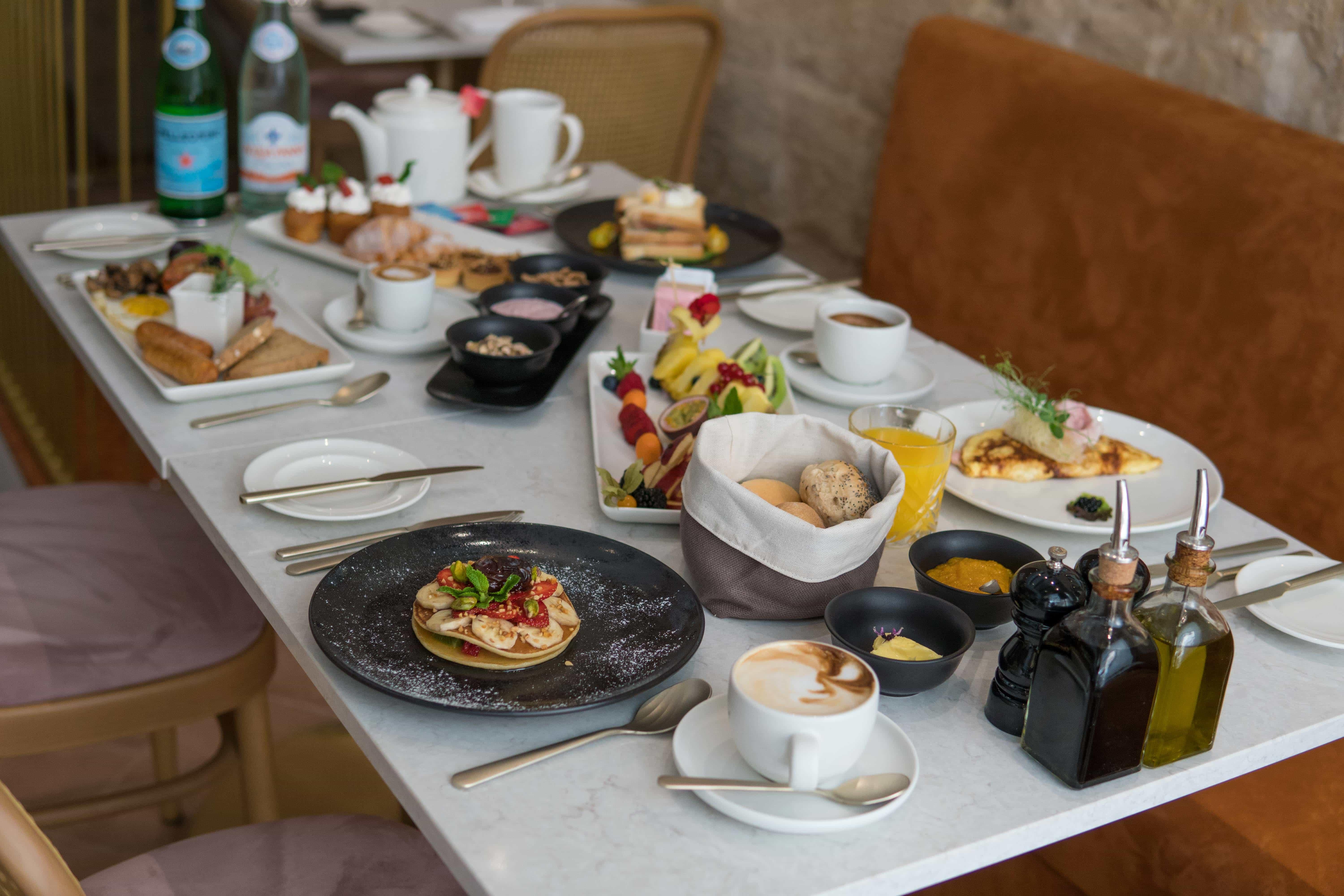 The Cumberland By Neu Collective Hotel Valletta Exterior photo